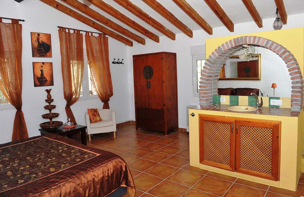 B&B Finca La Loma Комарес Экстерьер фото